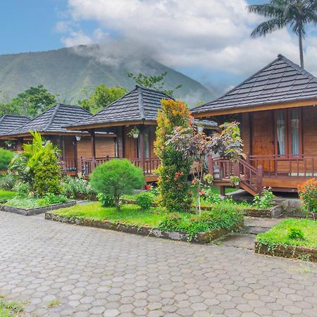 Puncak Rinjani Lodge Sembalunlawang Exterior photo
