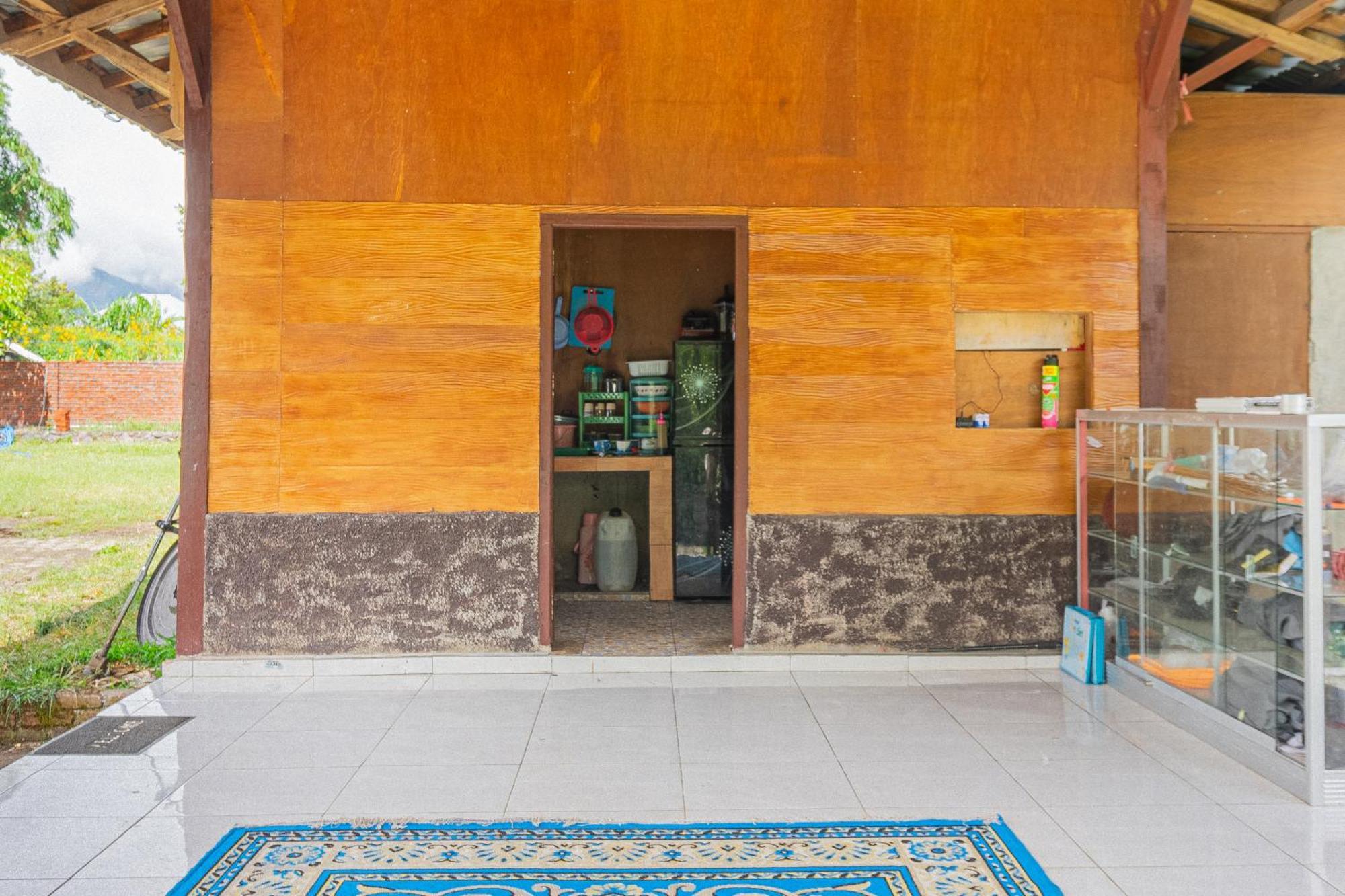 Puncak Rinjani Lodge Sembalunlawang Exterior photo